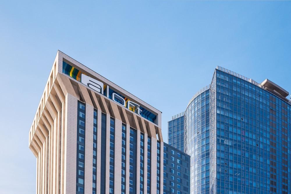 Sky Loft By Rixwell International Hotel 4*
