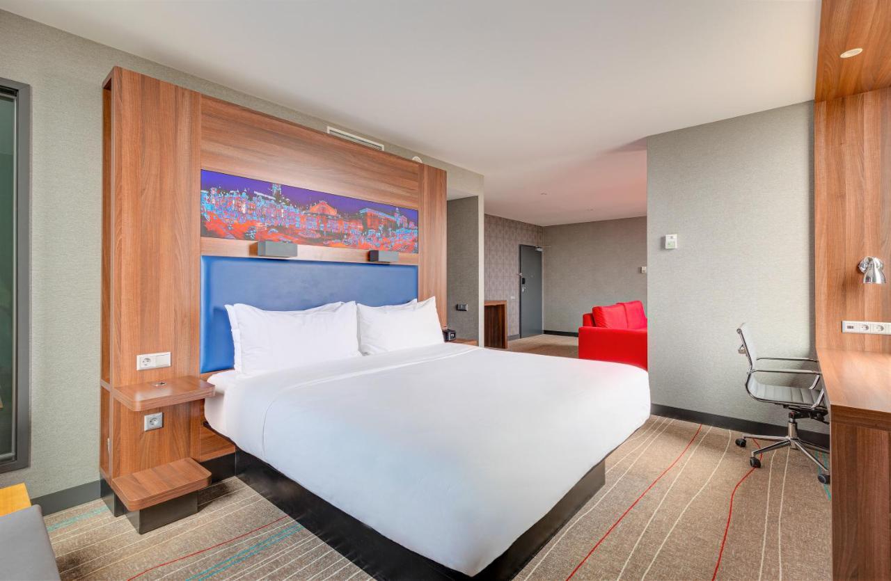 Hotel Sky Loft By Rixwell International 4*