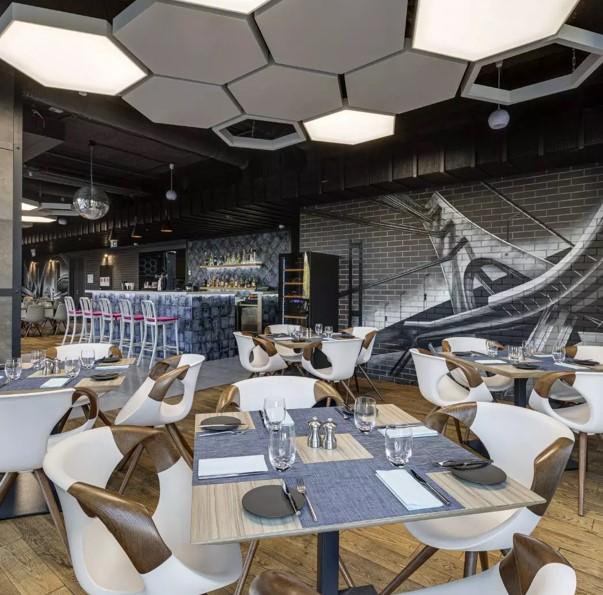 Sky Loft By Rixwell International Hotel